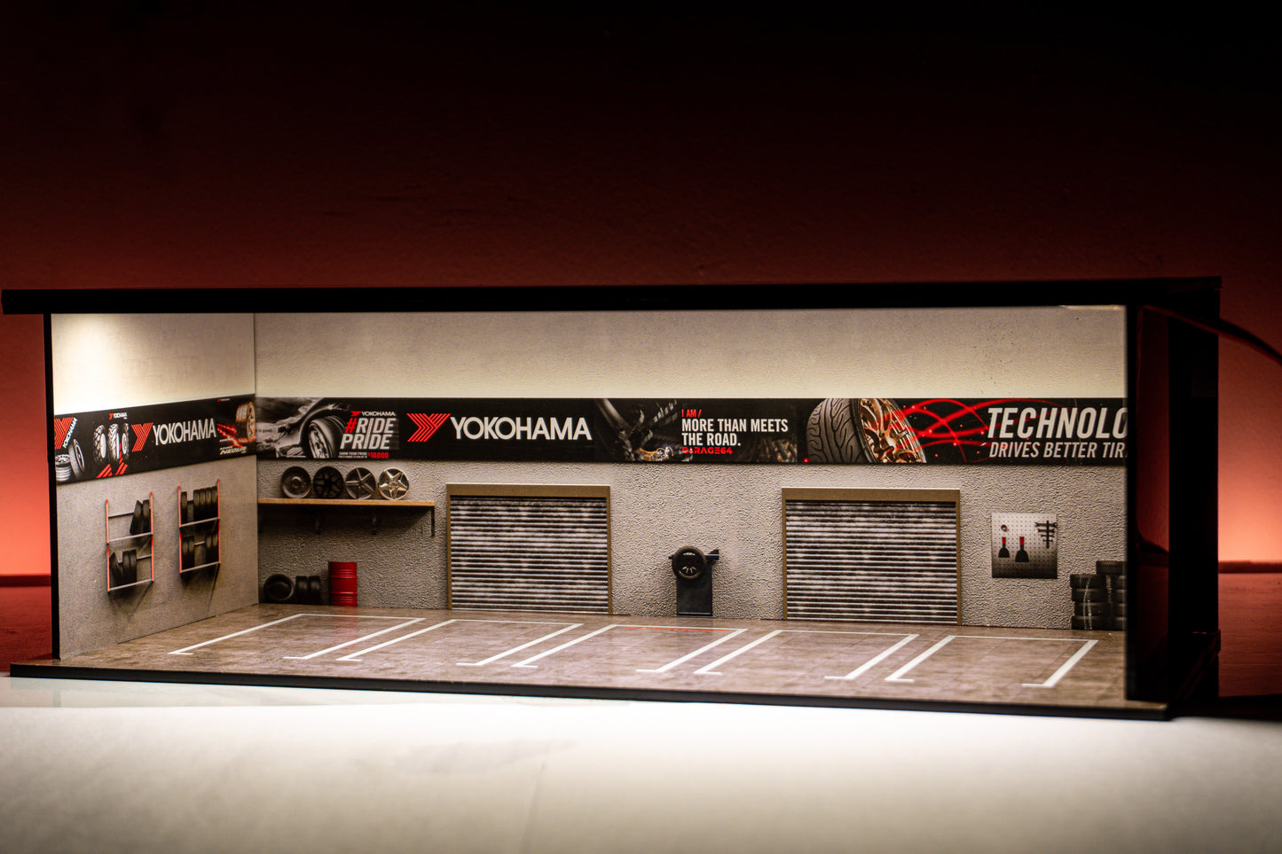 Yokohama Tire Workshop Garage Diorama – 1:64 Scale Acrylic Diorama (30x14x10 cm)