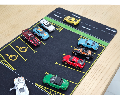 1:64 Scale Parking Lot Rubber Mat – 15 Slot Highway Design (60x30cm)